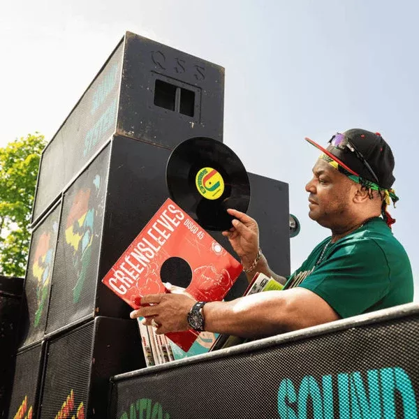 Various - Dubs From the Foundation (2xLP, Album, Comp, Gat)